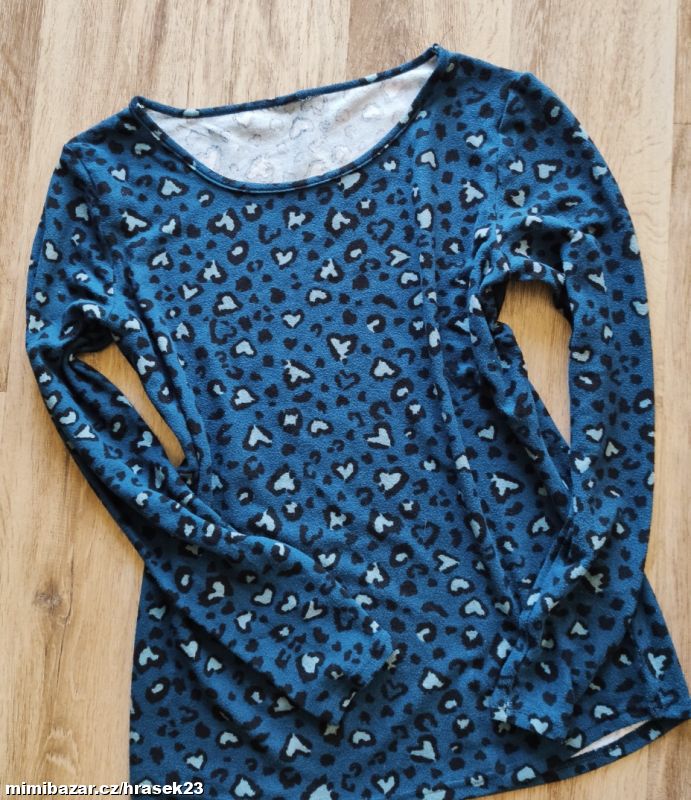 DELŠÍ SVETŘÍK 44