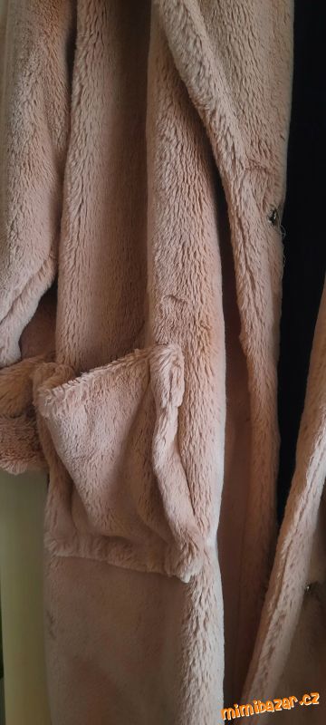 Heboučký kožíšek L/XL