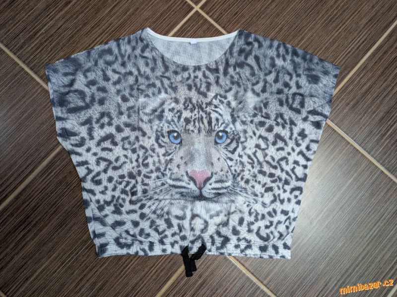 Módní letní tričko s levhartem