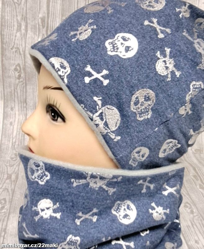 ČEPICE A NÁKRČNÍK lebky stříbrné