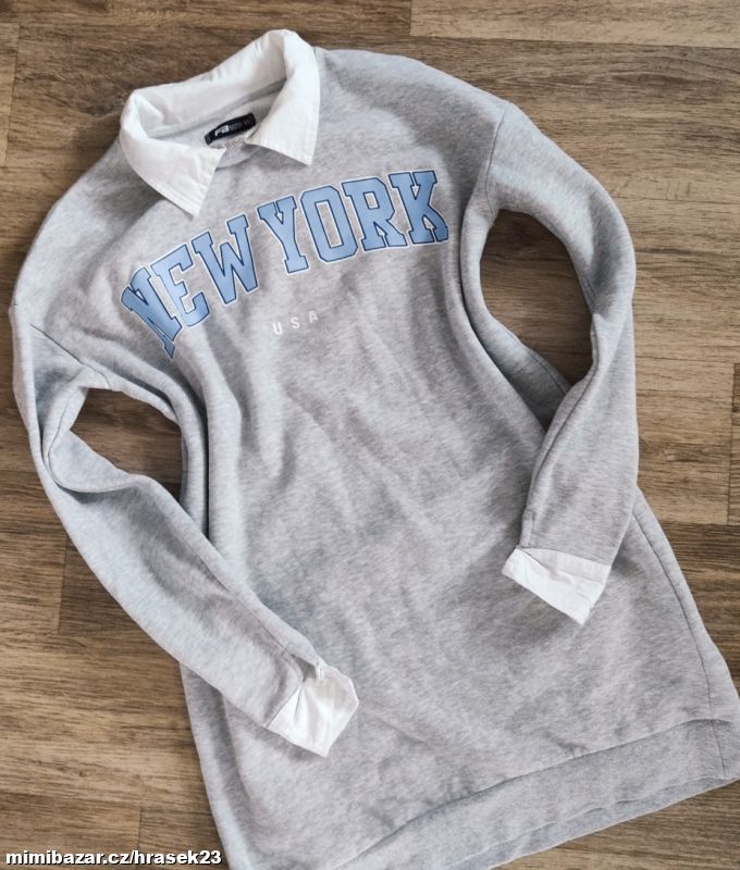 DELŠÍ MIKINA S VSADKOU 38