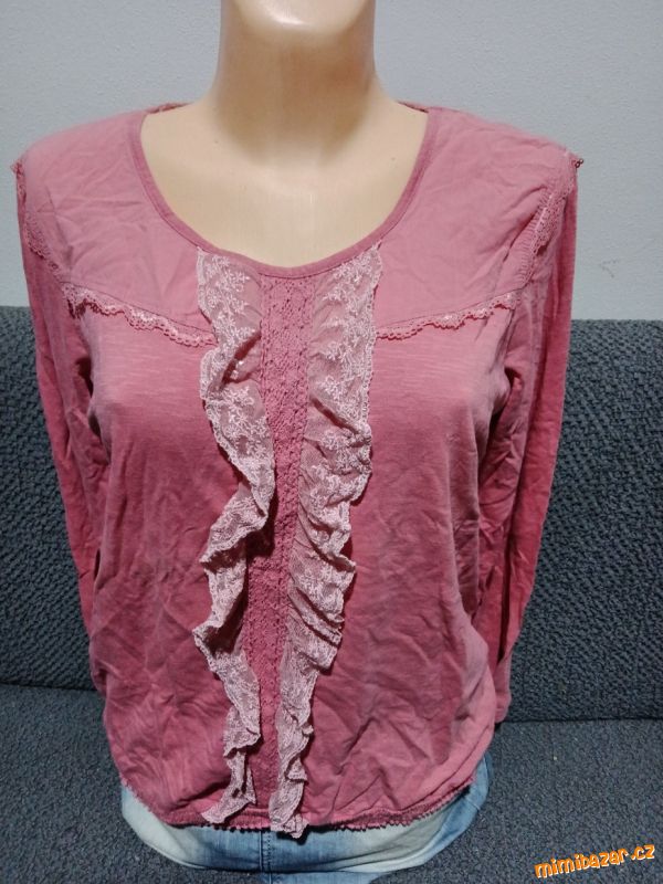 Dámská elastická halenka vel. 44