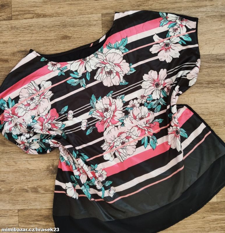 SATÉNOVÁ HALENKA 46/48