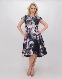 LUXUSNÍ ŠATY CHI CHI 50/52