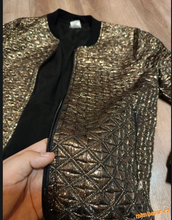 Laura Kent krásna bežovo hnědá bundička , bomber 38