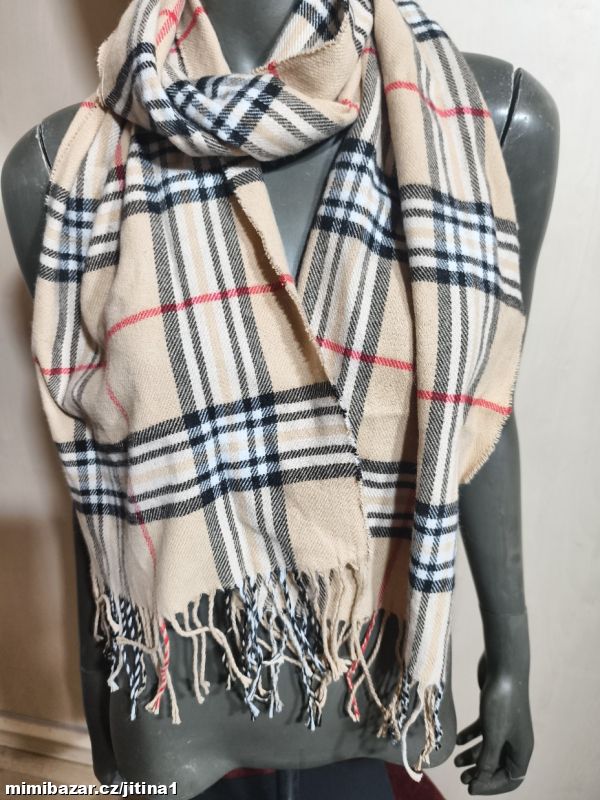 Hebka šála Kostkovaná