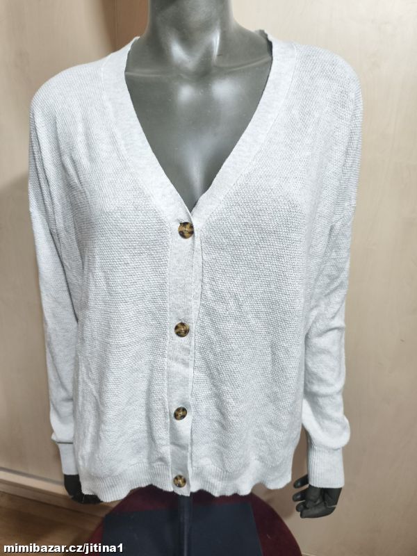 Max Studio krásný propínací svetr xl