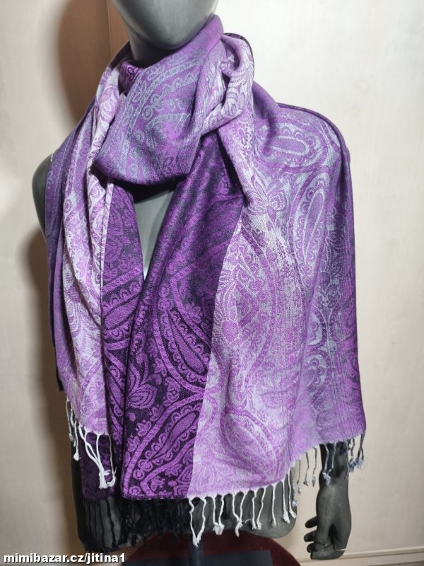 Šála krásná nová uvedeno kašmír