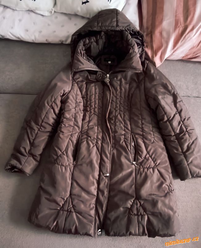 Krásná projmutá zimní bunda vel 46