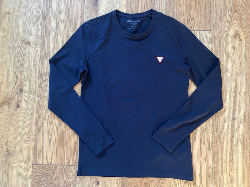 Kvalitní triko GUESS vel. M