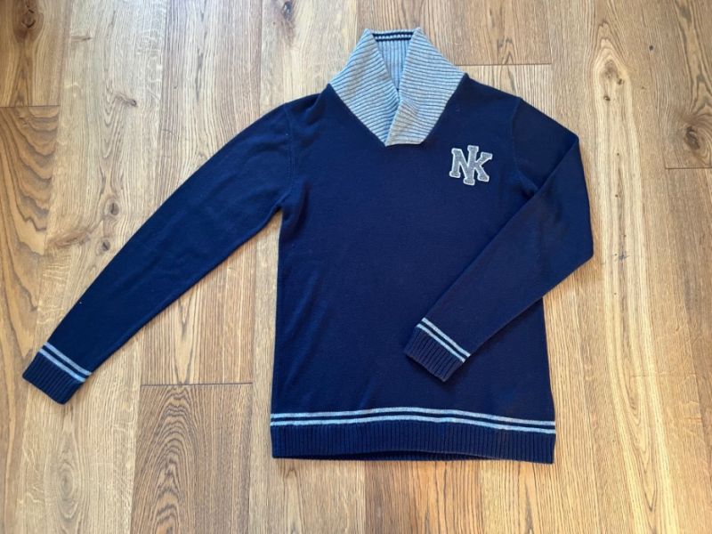 Krásný svetr Mayoral vel. 18