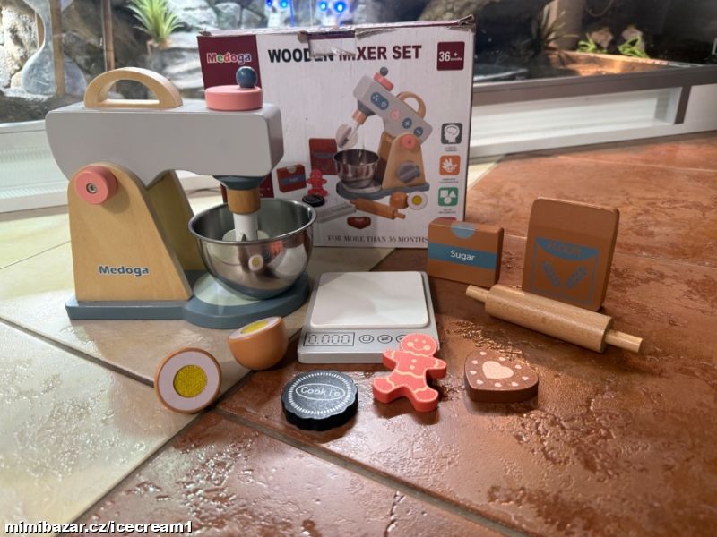 Dětský mixér s doplňky