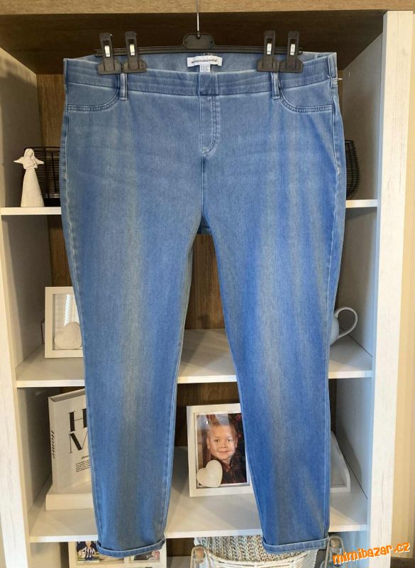 Dámské jegíny - skinny rifle Amazon Essentials