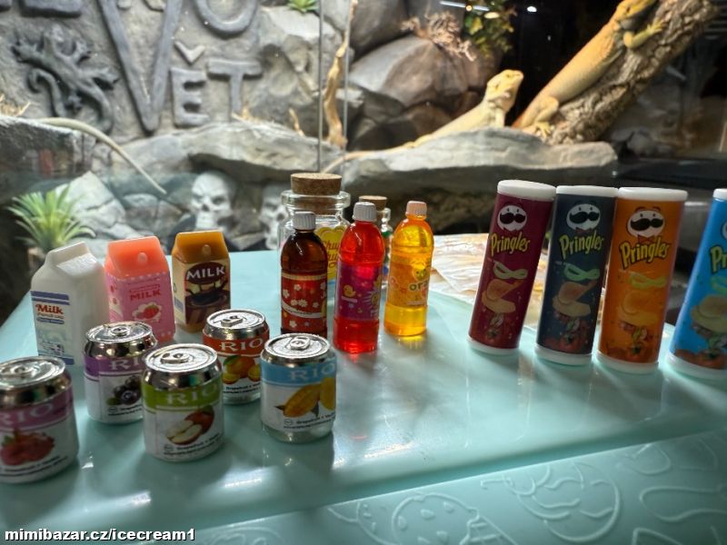 Miniatury Chupa Chups, Pringles a další dobrůtky