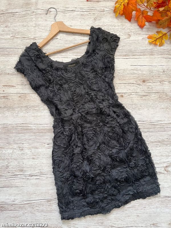 ANTRACITOVÉ KLASICKÉ/SPOLEČENSKÉ ŠATY RESERVED