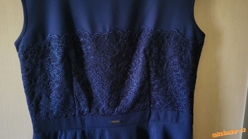 Šaty společenské/koktejlky, vel. 42