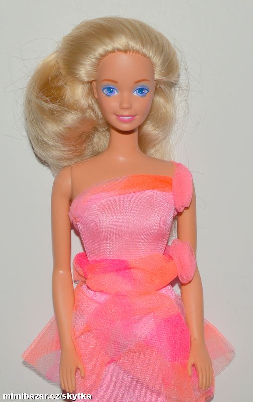  + + + SBĚRATELSKÁ PANENKA BARBIE + + + 