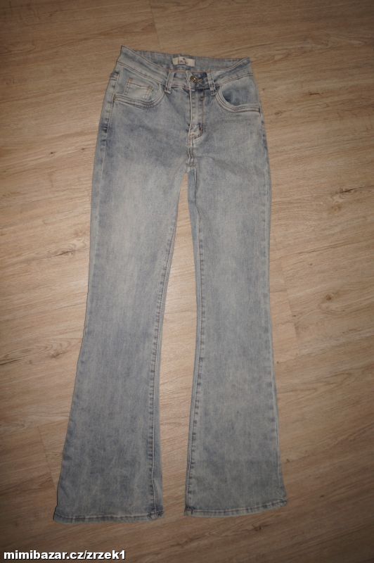 Girl Vivi nádherné zvonové džíny vel.XS