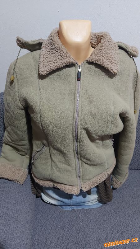 Dámská bunda s kožíškem vel. L