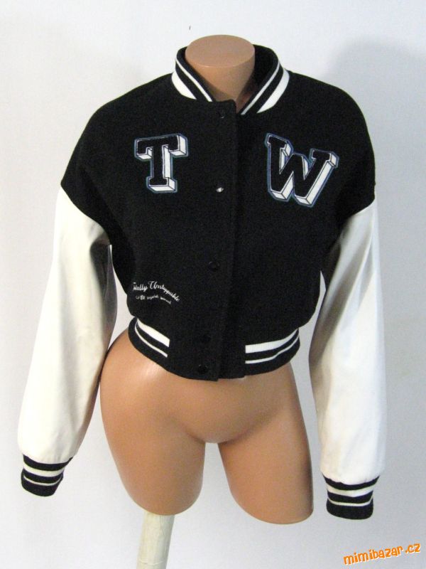 KRÁSNÁ BUNDA - MIKINA VEL M