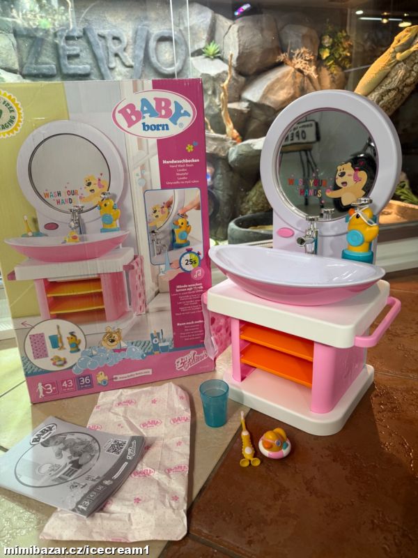 Koupelnová skříňka s osvětleným zrcadlem Baby Born