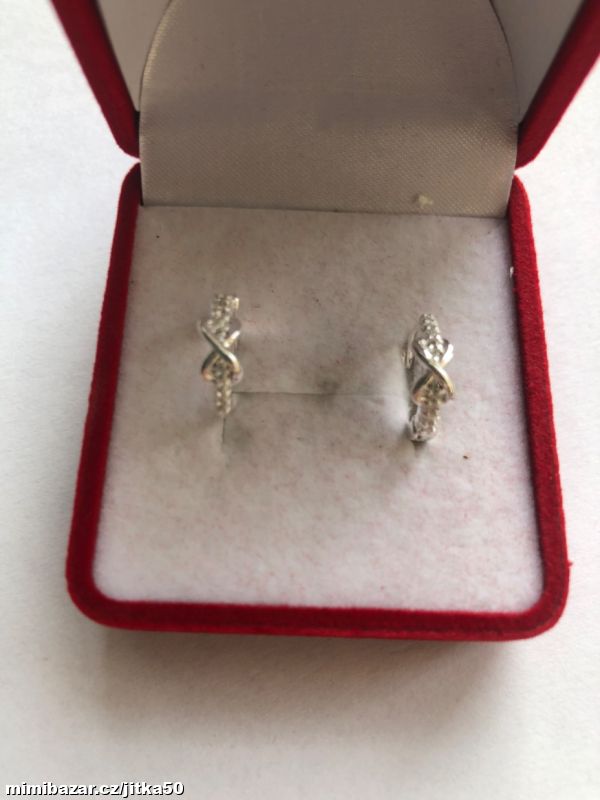 Stříbrné kroužky s motivem infinity SKLADEM