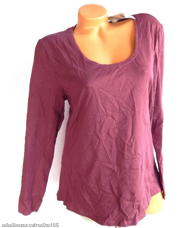Přiléhavé vínové triko vel.46/48