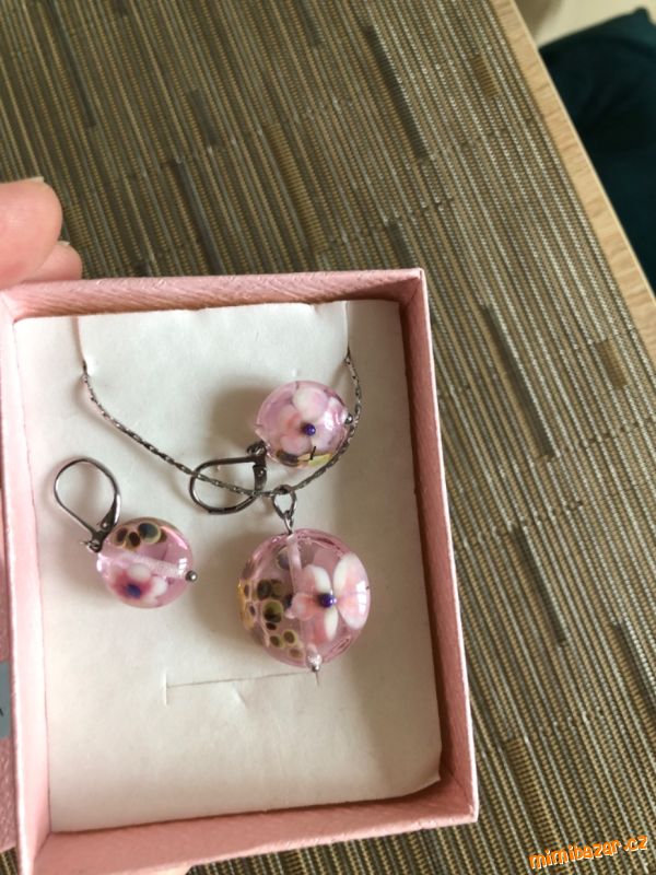 Nadherny set sperku -Wudy