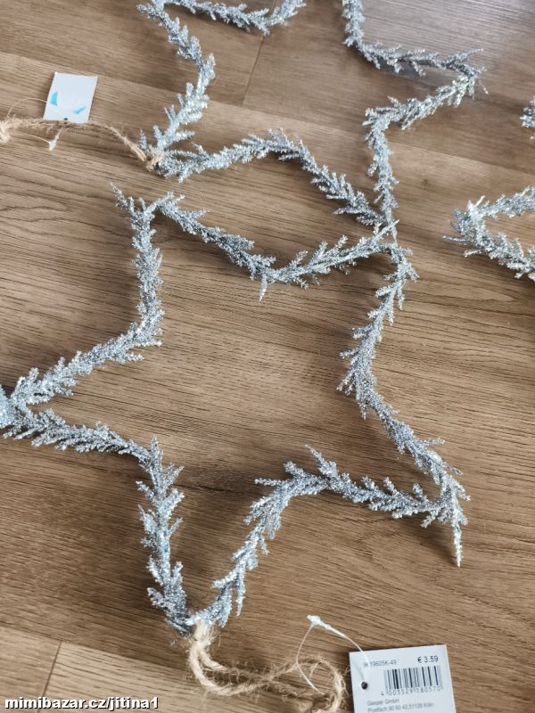 Dekorace stříbrná hvezda 27cm