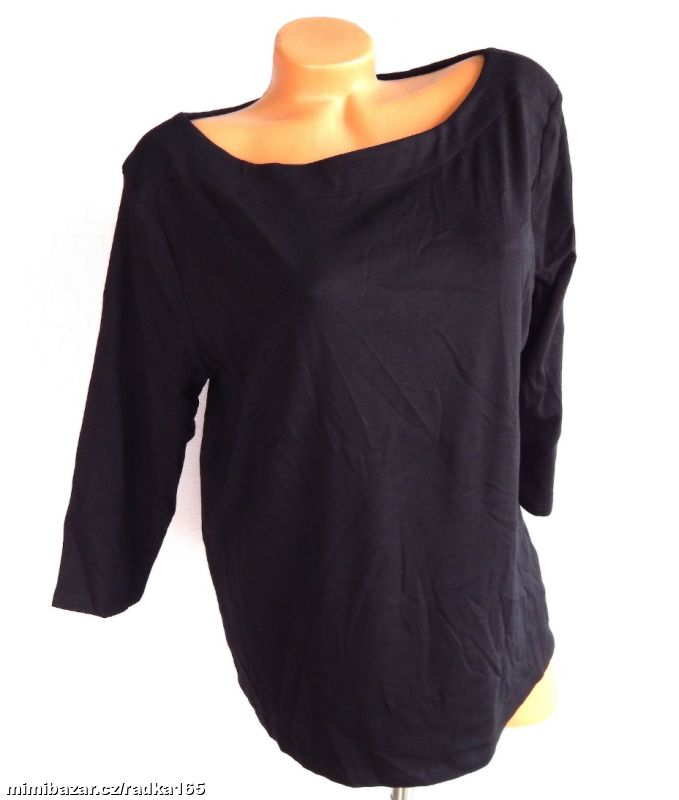 Měkoučké triko lodičkový výstřih vel.46/48