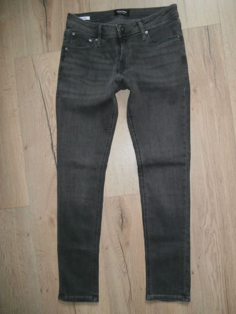 Jako nové rifle JACK&JONES vel.176 !!!!!!!!!