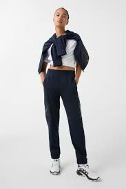 ŽEBROVITÉ TEPLÁKY 46