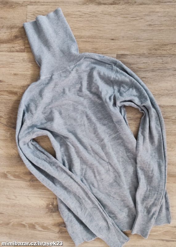 MODNÍ ROLÁČEK 38/40