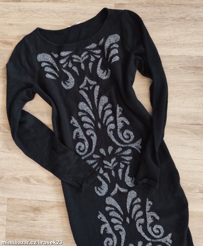 ÚPLETOVÉ ŠATY ORSAY S