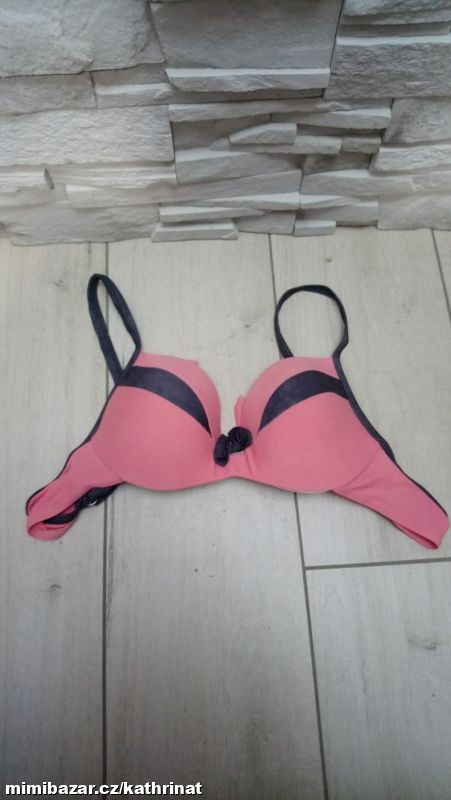 Plavková podprsenka, vel. XL/B