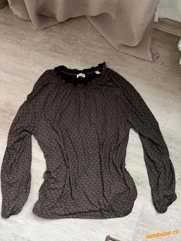 Hnědý top , tričko s rantlem