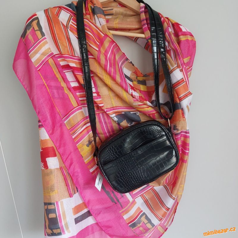 N.O.V.Á MALÁ KABELKA + ŠÁTEK