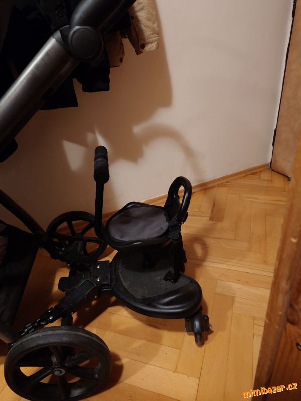 Reemy stupátko za kočárek se sedátkem