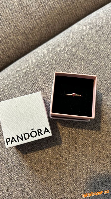 Prsten Pandora Rose