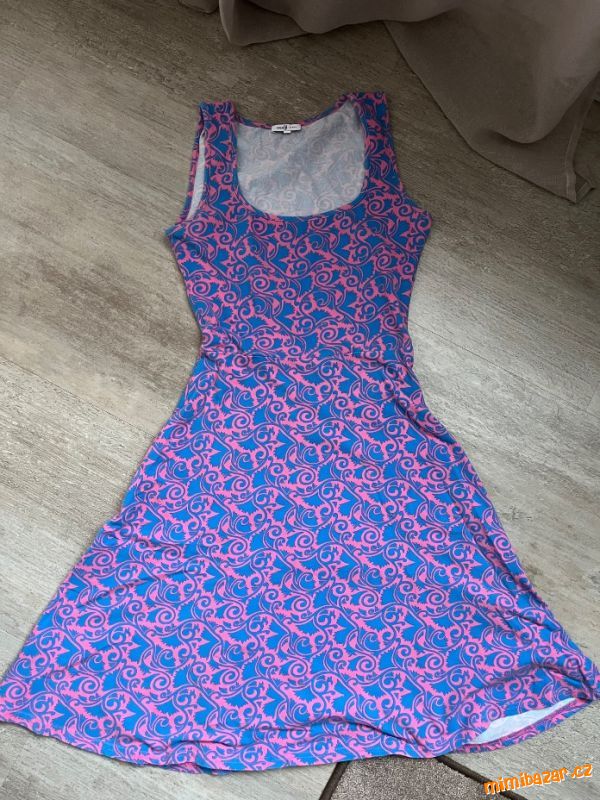 Krásné letní šaty