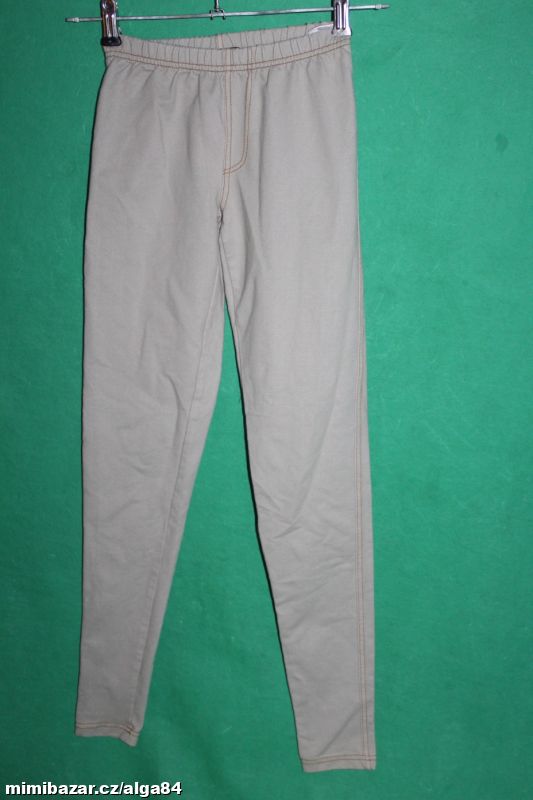 LEGÍNY TEPLÁKY-2/81