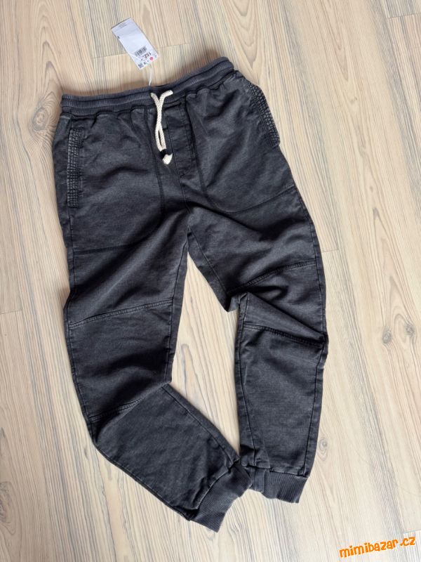 2x Tepláky Reserved, džínový styl NO.VÉ