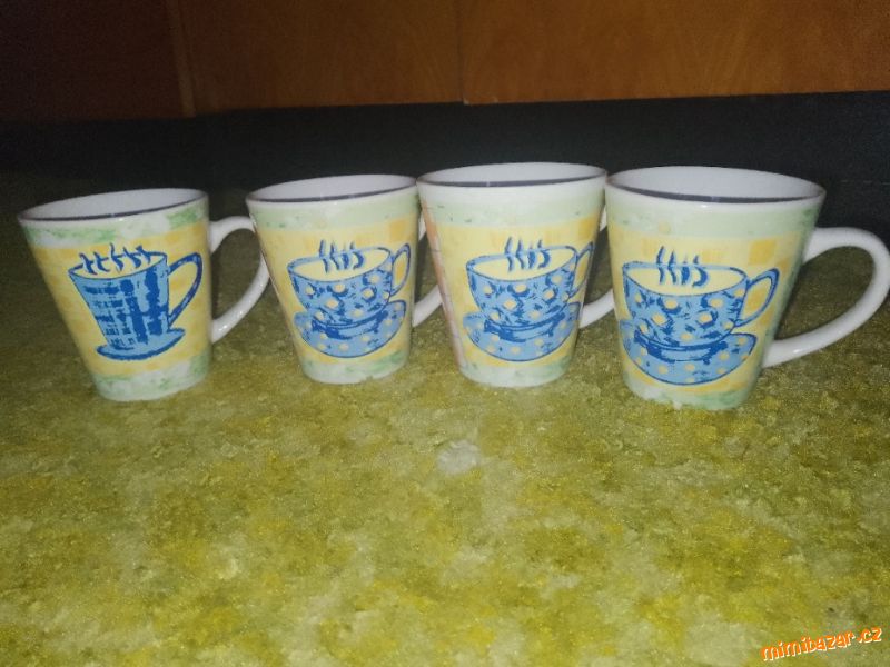 Sada 4 hrnečku **BALÍKOVNA 50kc**