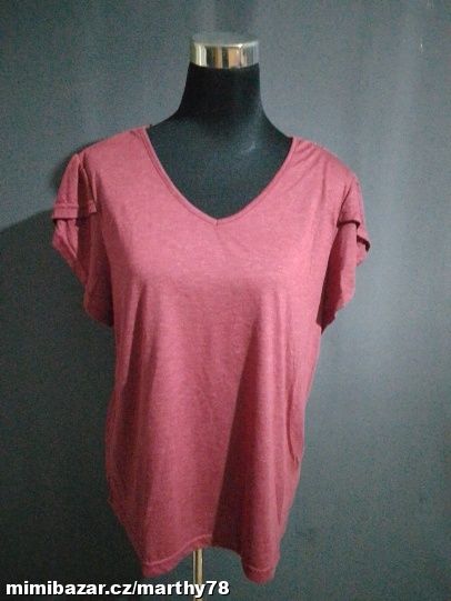 *** MOC KRÁSNÉ DÁMSKÉ TRIKO S KRAJKOU, VEL.L ***