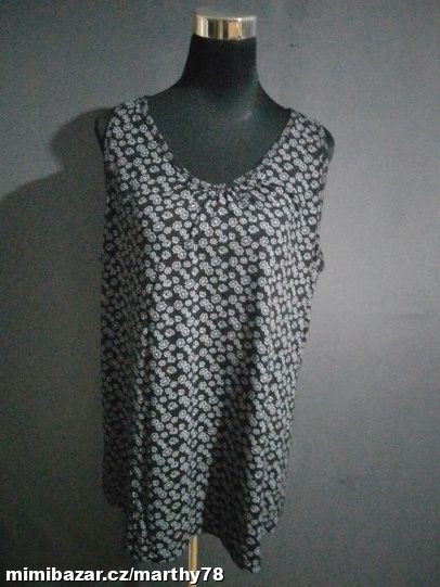 *** KRÁSNÝ DÁMSKÝ VZOROVANÝ TOPÍK, VEL.48/50 ***