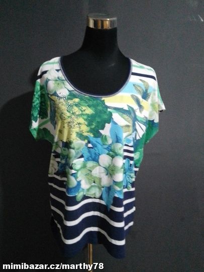 *** ÚŽASNÉ VZOROVANÉ TRIKO S APLIKACÍ, 46/48 ***