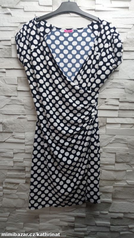 Puntikaté řasené šaty Lara, vel. 44