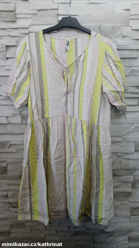 Barevné pruhované šaty Page One, vel. 38