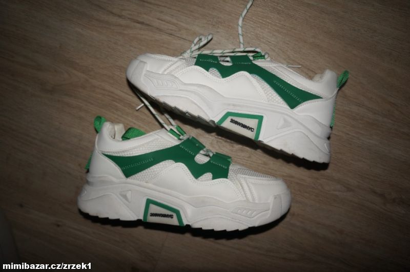 Super tenisky vel.39