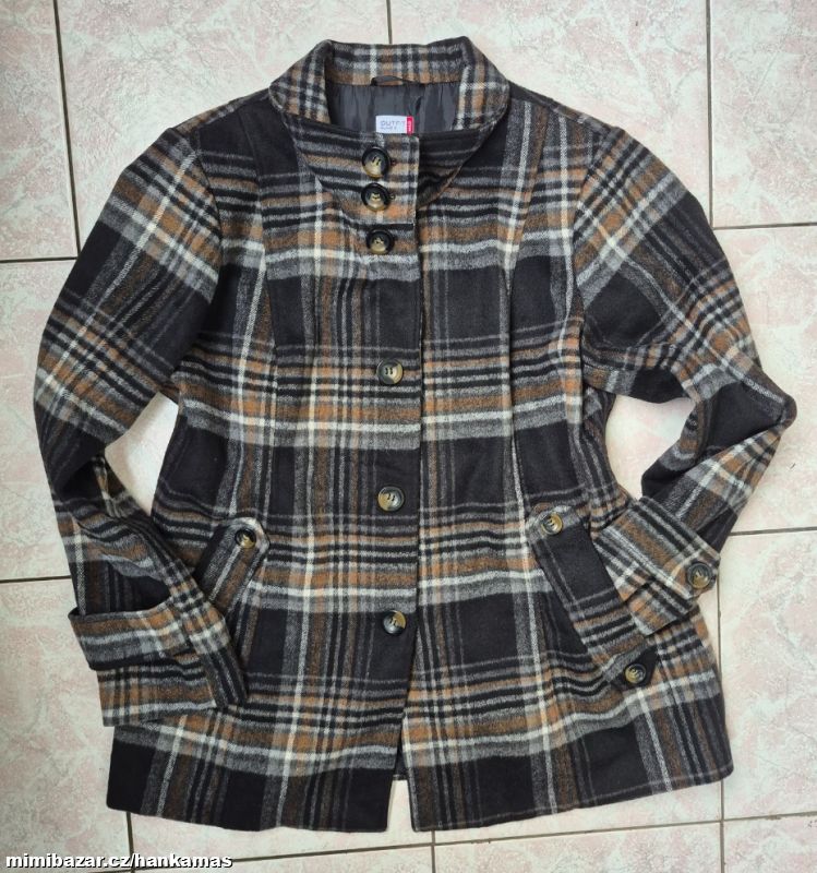 Krásný hebký zimní kabátek NKD-48